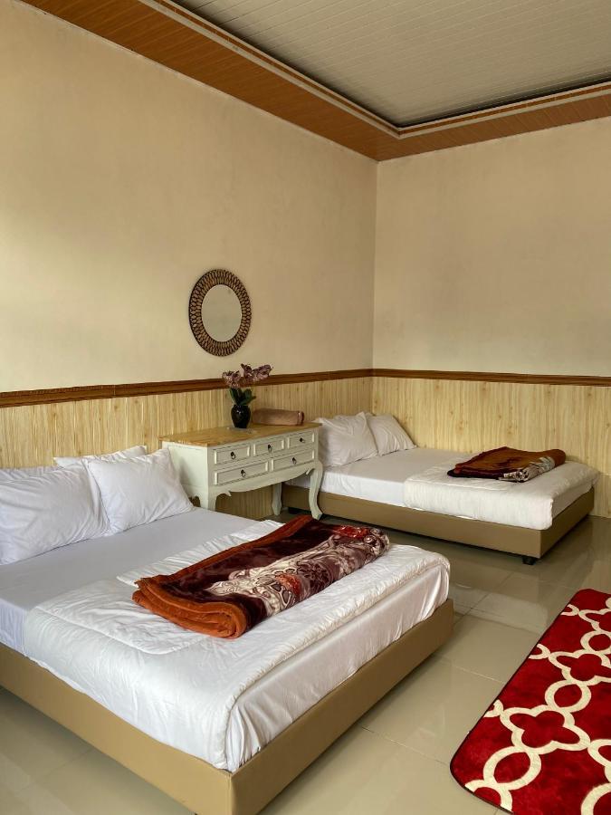 Madinna Dieng Villa Diyeng